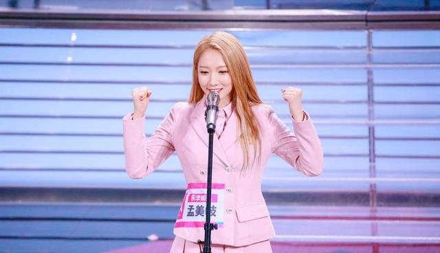 明明没有一首代表作,却能成为乐坛顶流,这3位歌手害不害臊