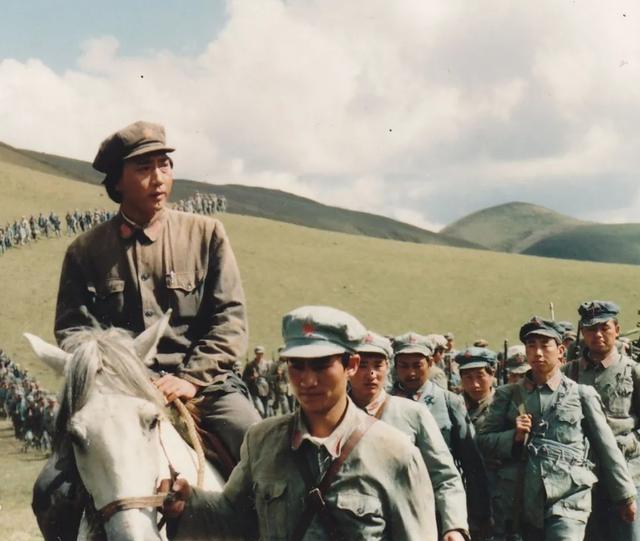 毛主席特型演员李克俭得毛家认可,毛新宇称他大哥,他称新宇毛毛