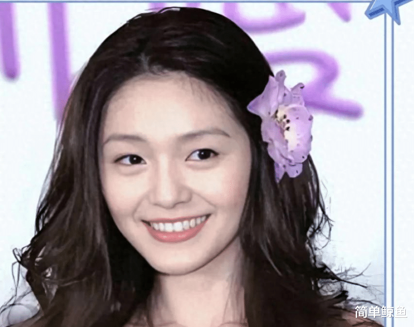 大S去世九天，纽约时代广场，纳斯达克大屏幕悼念大S，粉丝泪奔！