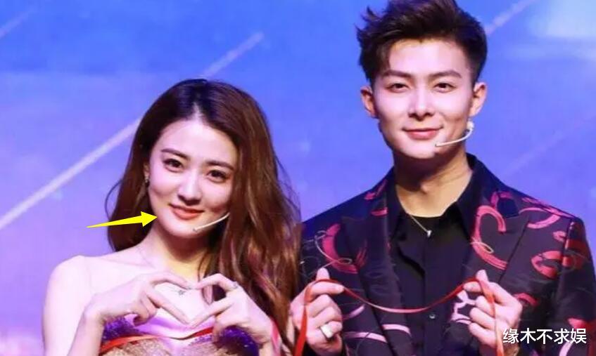 徐璐和男友日本旅游，真人瘪嘴暴瘦不到90斤，对男友大呼小叫！