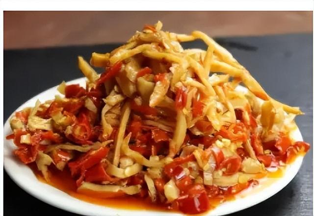 越吃肚子越扁的一种菜,清肠刮油,减肥排毒,女生夏天要常吃!