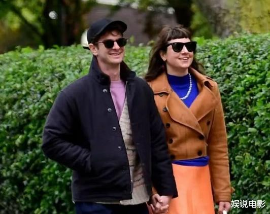 黛米·摩尔和小21岁“超凡蜘蛛侠”传新恋情，女方热衷年下恋