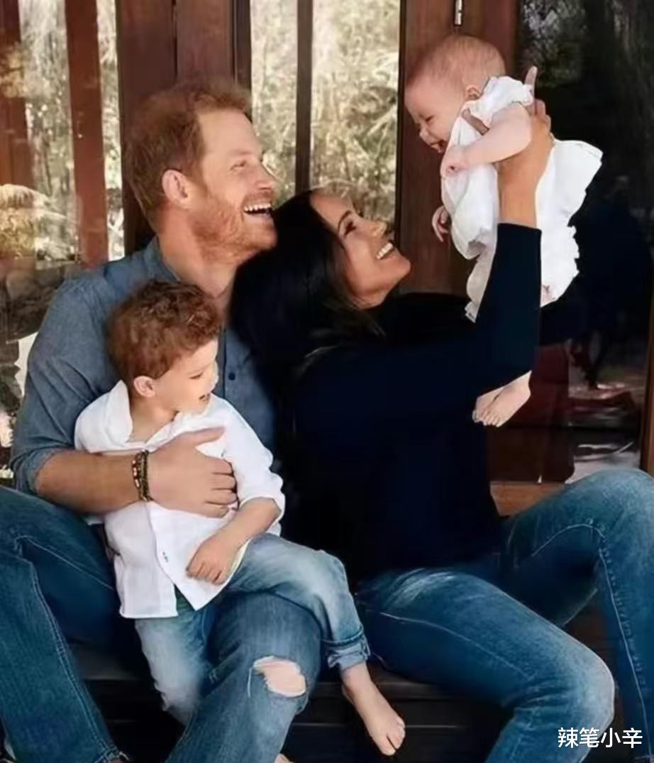 英媒实锤哈里的俩孩子是冻卵所育,梅根孕肚惟妙惟肖,演技一流
