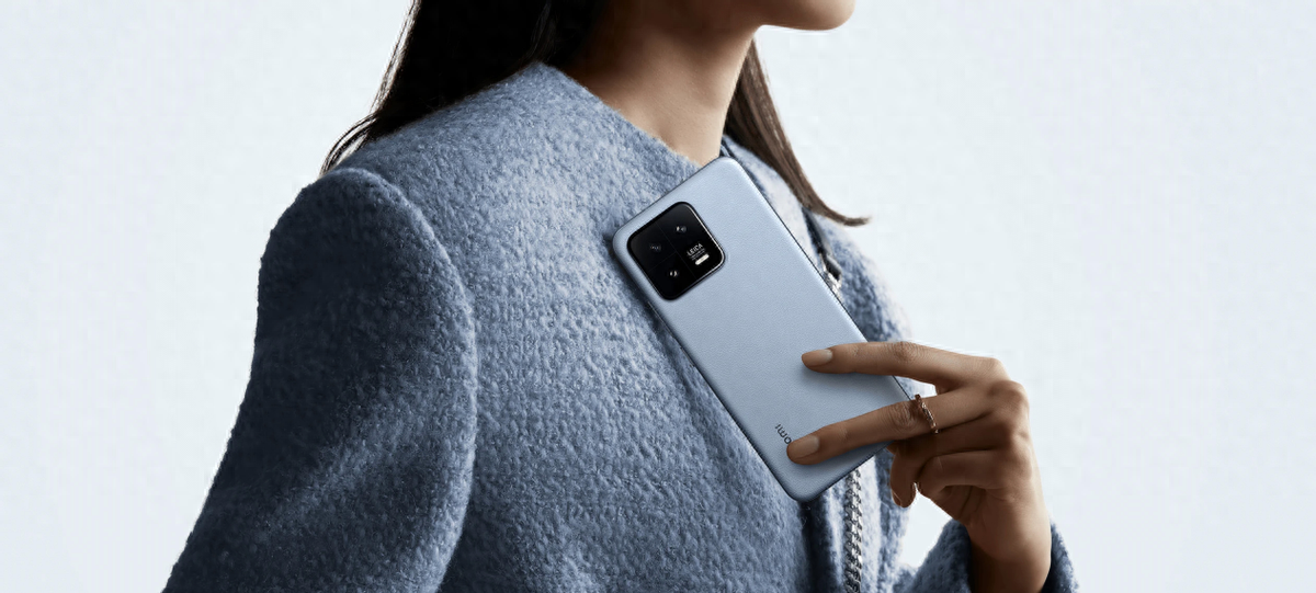 老旗舰手机推荐:配备徕卡三摄+二代骁龙8,顶配12+512GB不到3K元