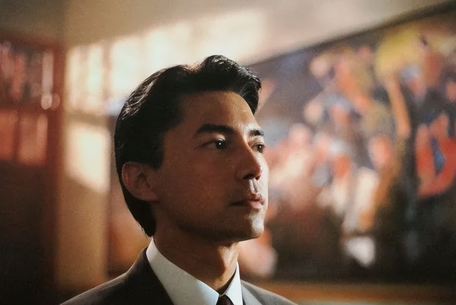 从“影帝”到“隐士”：尊龙的人生大逆转