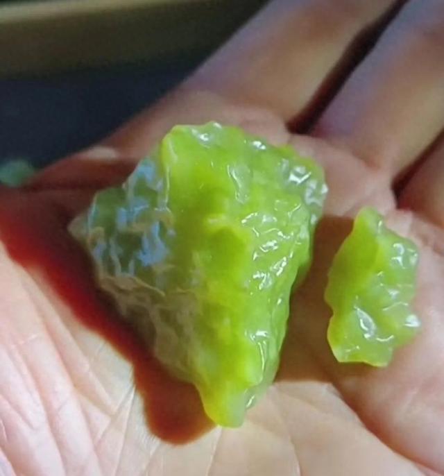 这种和田玉深藏戈壁无人识,如今价值却直逼籽料!