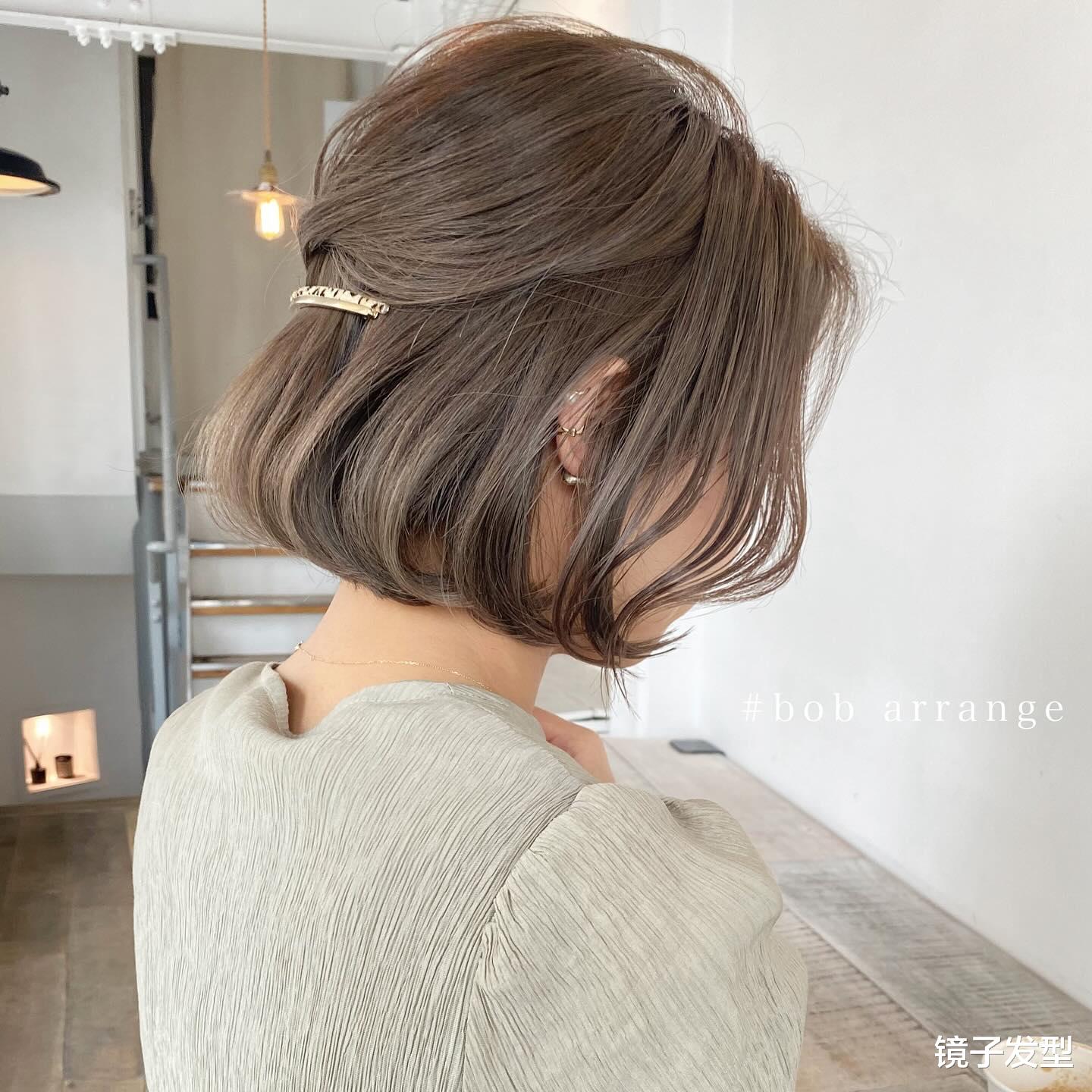 女士短发别乱剪，不如试试这几种，蓬松时尚很显瘦