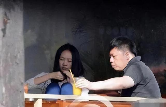 演员童谣：我这辈子最正确的决定，就是嫁给了“资本大鳄”王冉！