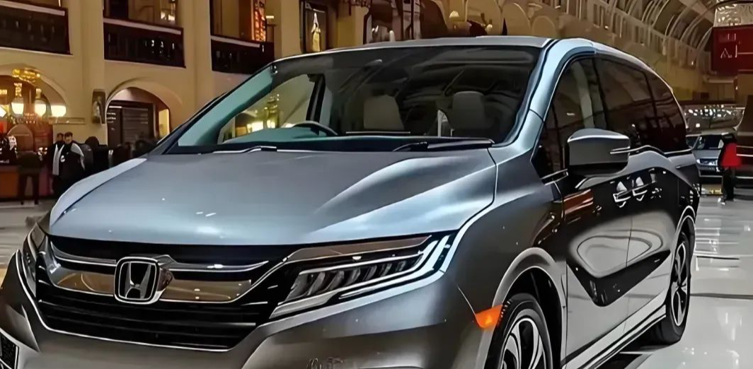 全新本田奥德赛17.58万起，轴距2米9，全系配3.5L、10AT