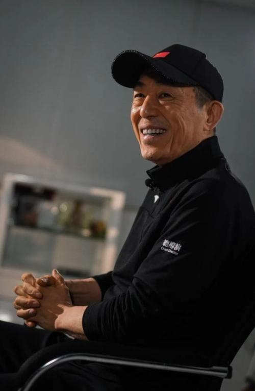 越低调,越出乎意料,细看 74 岁张艺谋的资产,才知什么叫人生赢家