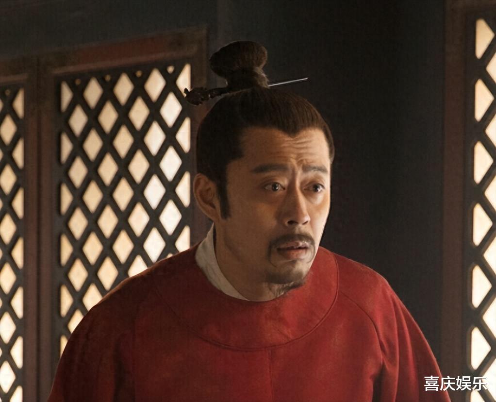 “藏”了这么多年,原来她是刘钧的妻子,难怪不怕“渣爹”花心!