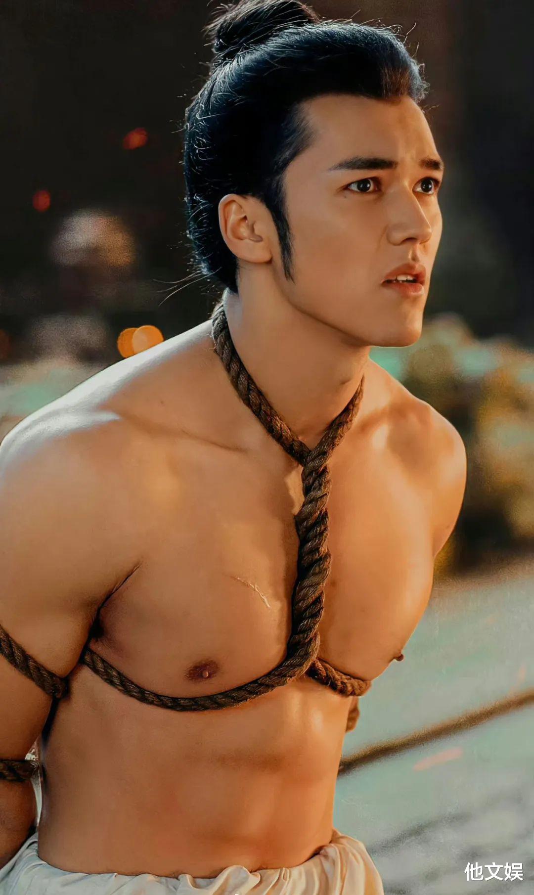 《封神第二部》姬发和邓婵玉成了情侣，剧情降智、特效参差不齐