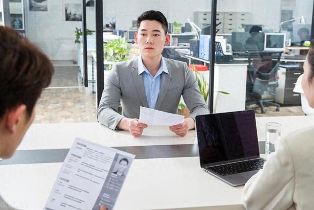 二本学生这样写简历,才能快速找到好工作!