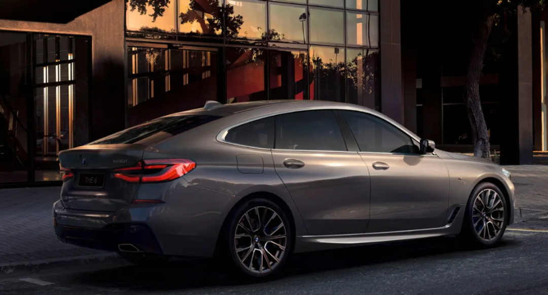 宝马官方：新6系GT配置升级！老款4S降价18万，且买且珍惜