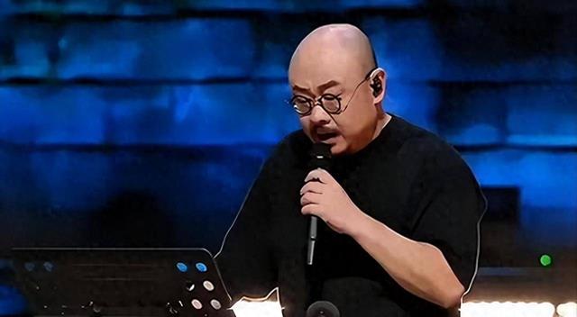 真低俗还是假专业?一场演唱会,揭开刀郎真实处境,难怪他们力挺!