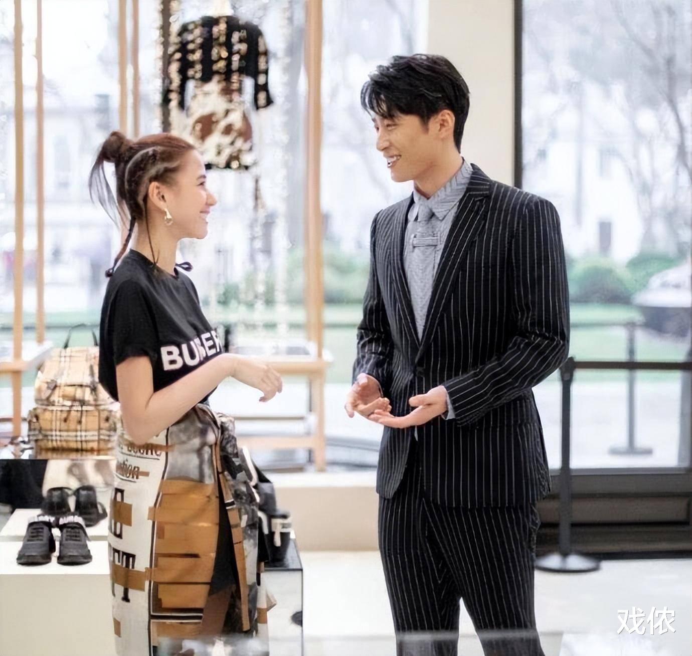 窦骁何超莲分居，不对等的感情，终究经不住时间的考验