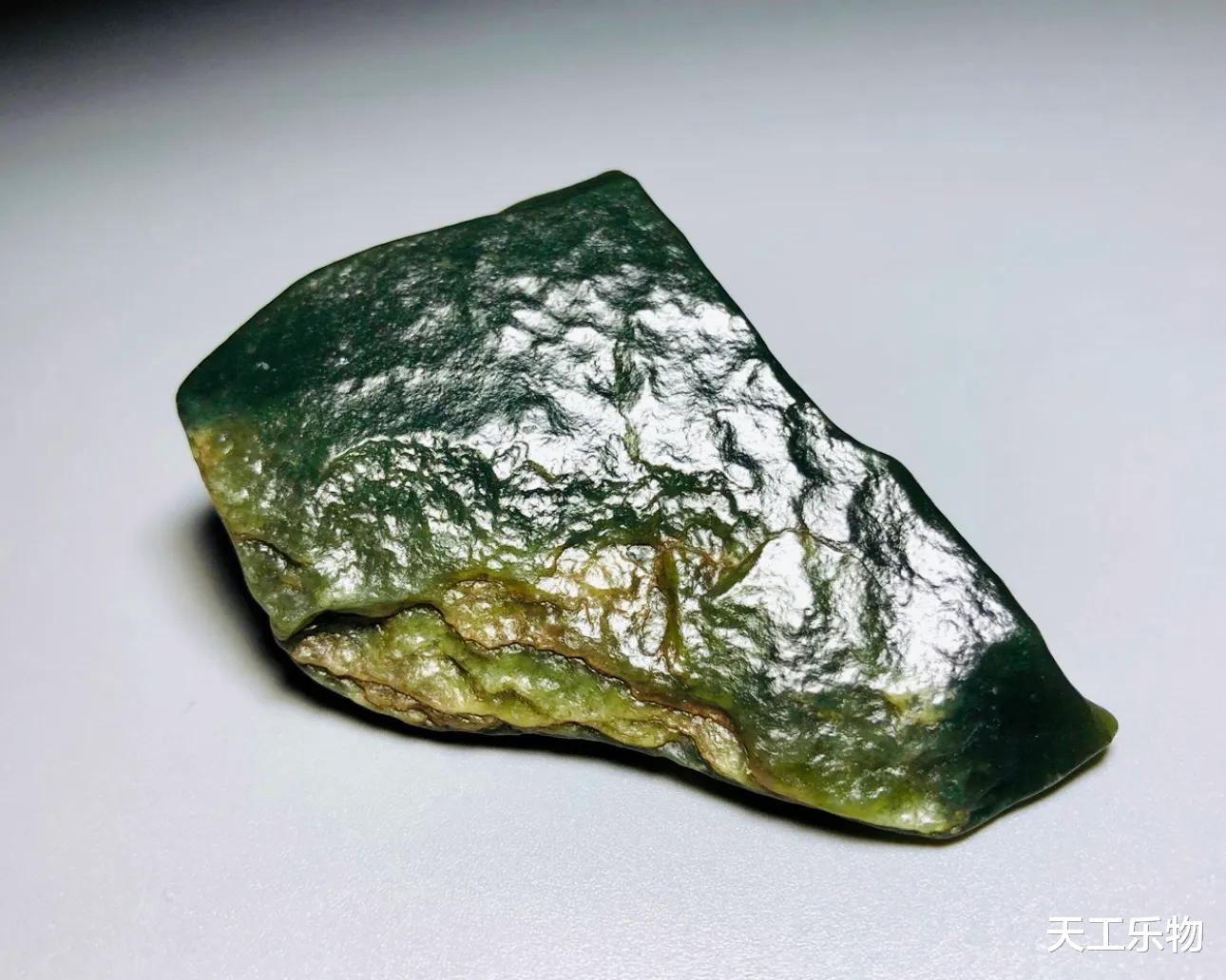 难以抉择的和田玉玩家！不同的喜好类别应该如何挑选？