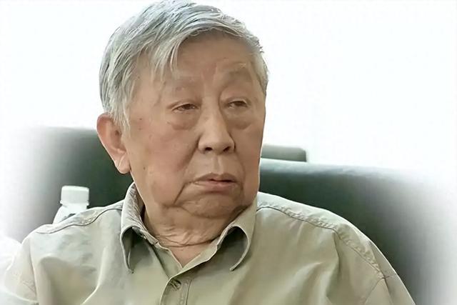 国家一级编剧阎肃去世3年后，老婆儿子因遗产反目成仇，后来如何