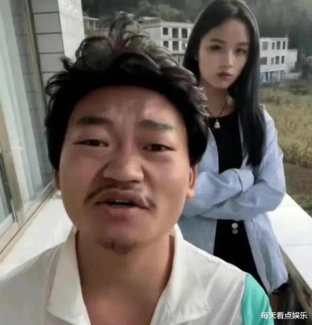 王宝弱终于认怂，哭求王宝强放过：不再与马蓉拍视频，面临650万赔付