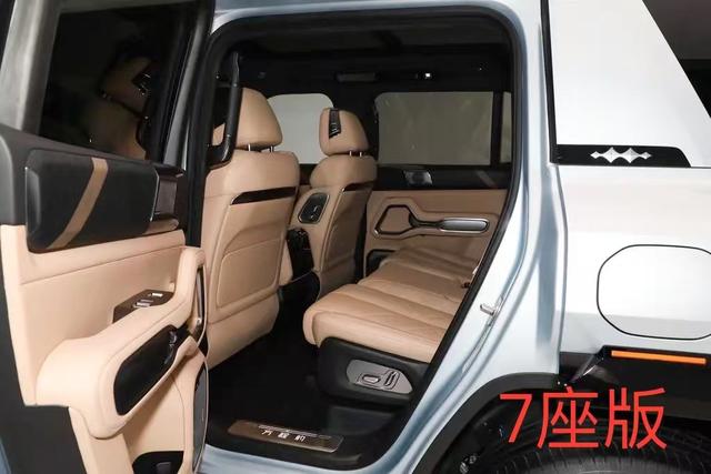 方程豹 豹8即将上线！预售价40万起，价格是否过高？