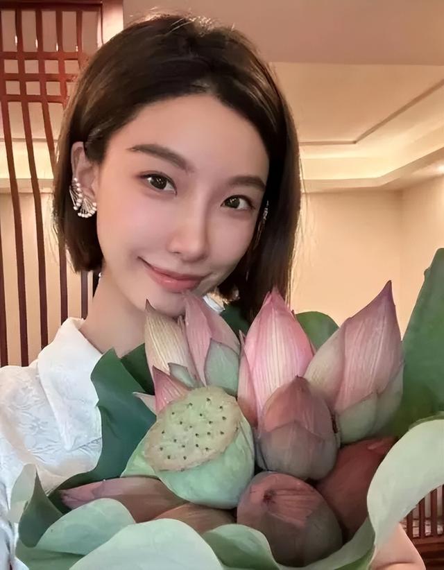 赌王前儿媳离婚后首采访：女儿一年要花120万，拒再婚不找富二代