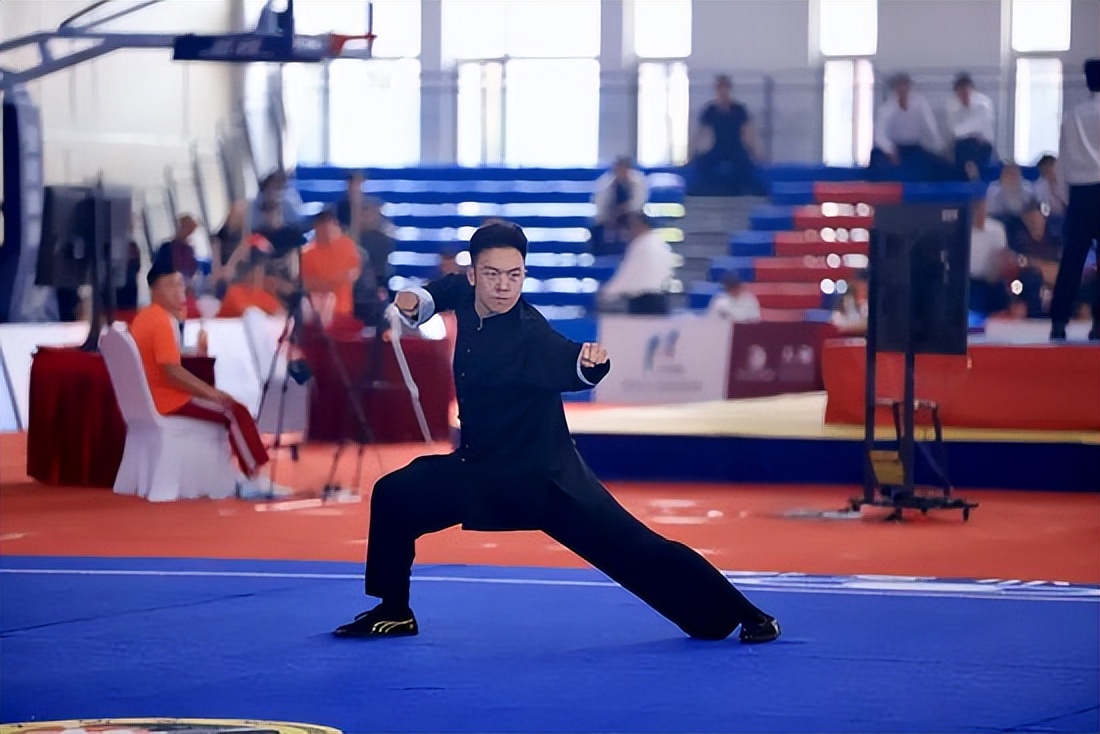 中信建投实习生炫富,泄露客户IPO,被曝来自华科大,当事人发声