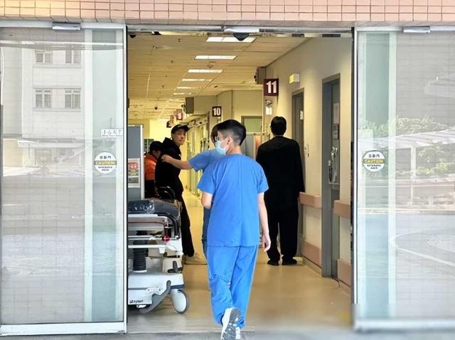 卢惠光前妻黎淑娴烧炭自杀，终年47岁，死前一天曾晒自拍育有4