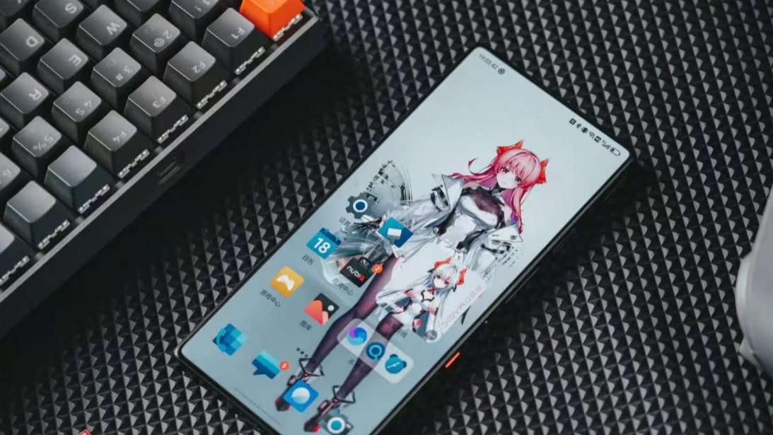 悟空屏VS杨戬屏，iQOO 13、一加13、红魔10 Pro+综合对比