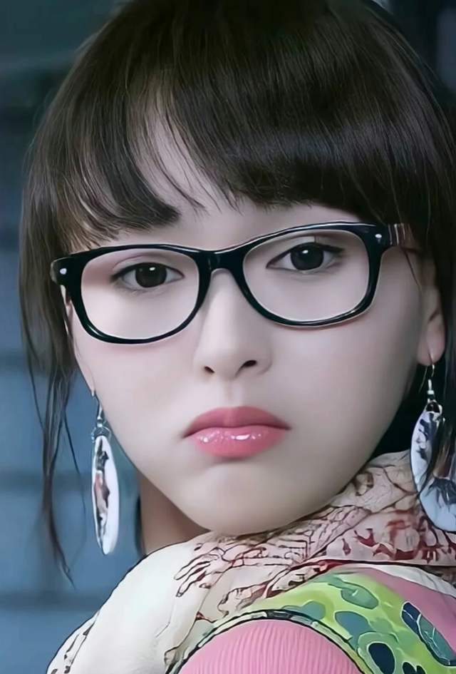 40岁唐嫣公布喜讯,三年了,终于等到你!