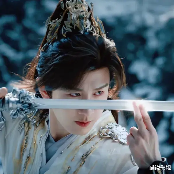 又一古装剧空降,全网热度登顶!张晚意仅用3集打出“王炸”