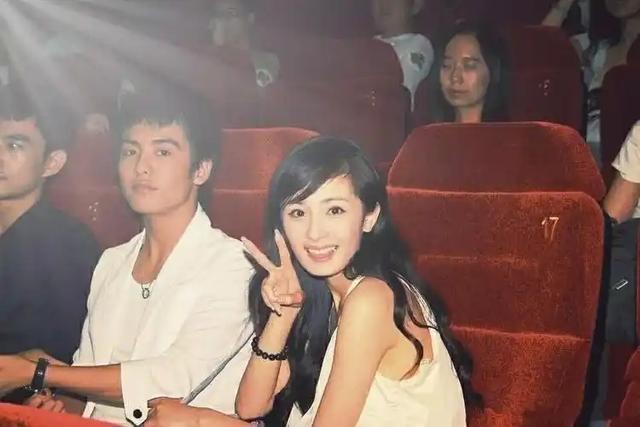 越扒越有!背刺杨紫、炸裂发言,被全网黑的他,难怪被胡海泉实锤