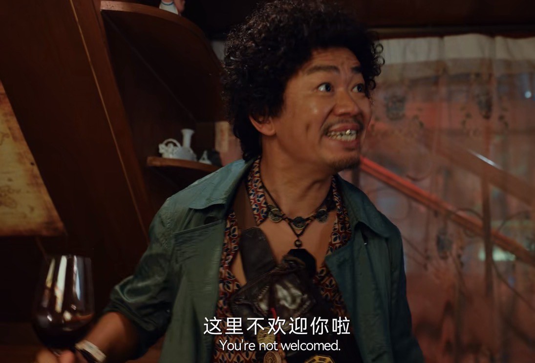 开播就夺飙升榜冠军，王志文一出手，国产悬疑喜剧又有王炸了