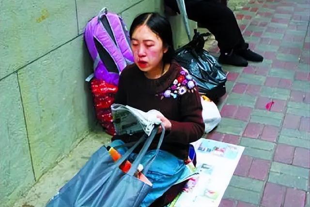 杨丽娟:曾为追刘德华至倾家荡产,如今住廉价出租屋,45岁仍未婚