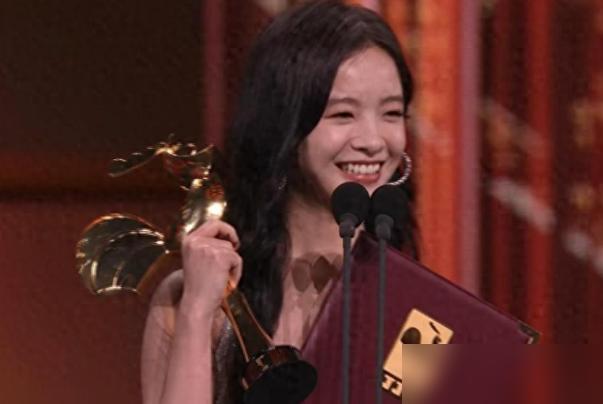 徐克版《射雕》蓉儿翻车，网友：资源咖太可怕