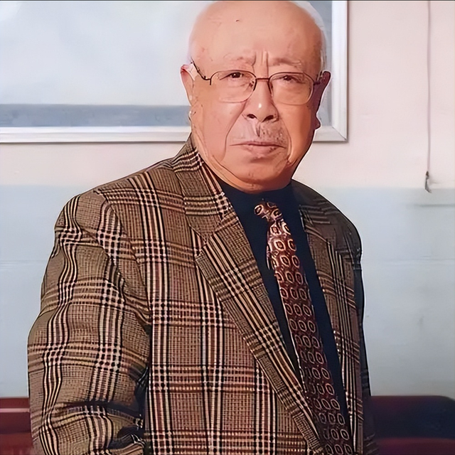 演了“阎罗王”后，他的生活接二连三地发生怪事，至今无法解释！