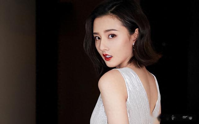 宋祖儿|曾被称为最有潜力90小花,如今深陷偷漏税和高考作弊传闻