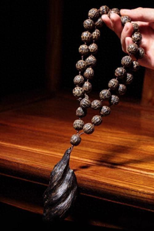 文玩圈中的“油润四君子”，每一串都是艺术珍品！