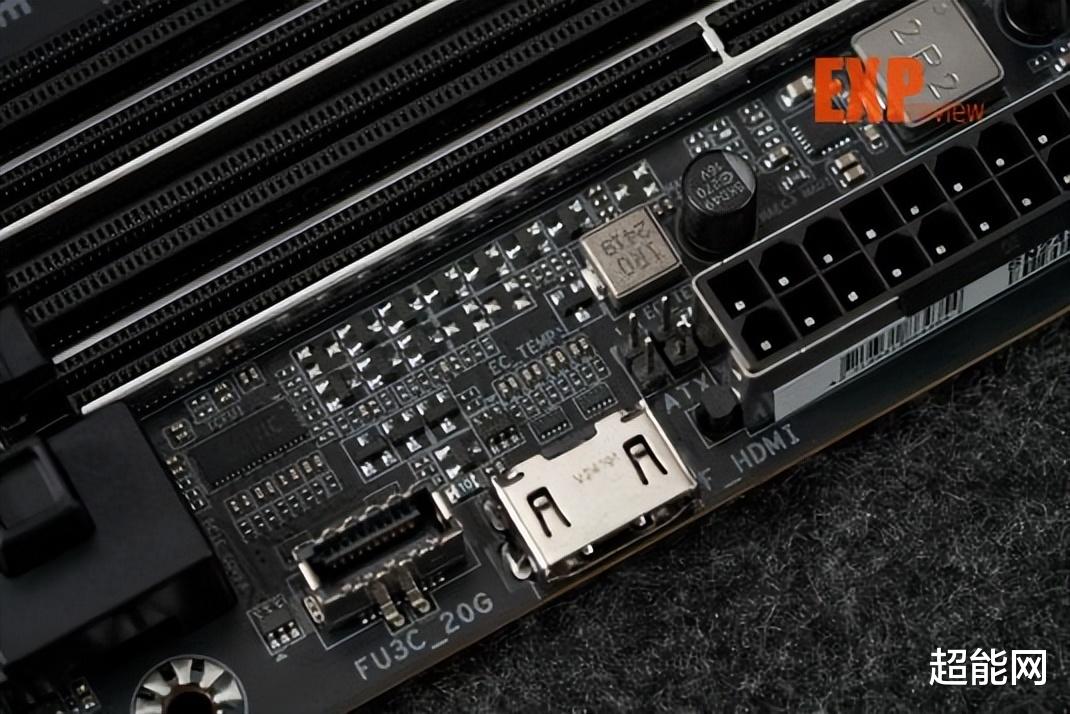 技嘉X870E AORUS MASTER評測：不止性能，還有獨到的外圍體驗