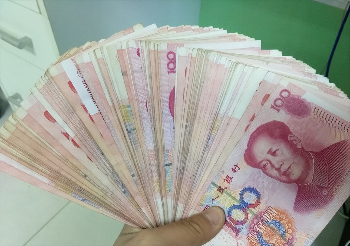 同事嫉妒说闲言碎语,老板直接取消了我的奖金,隔天我就辞职了插图1 同事嫉妒说闲言碎语,老板直接取消了我的奖金,隔天我就辞职了插图1