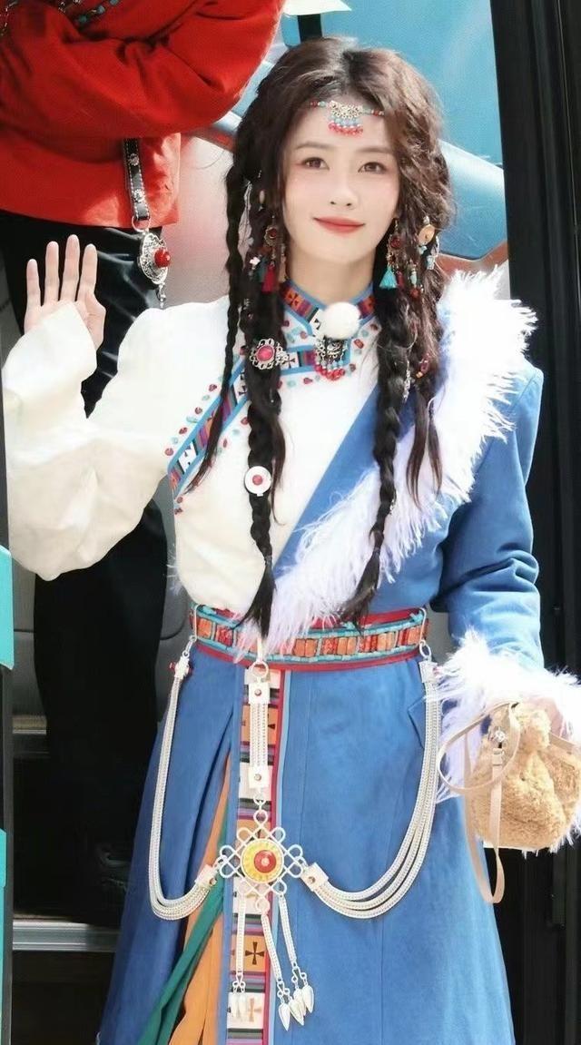 《奔跑吧》女星生图,孟子义的腿,白鹿的脸,都不及瘦的沙溢吸睛