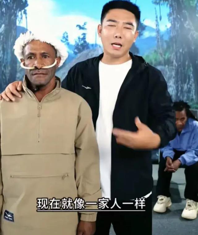 冲上热搜! 原始人直播带货,一言不发赚250万,主播爆更多内幕