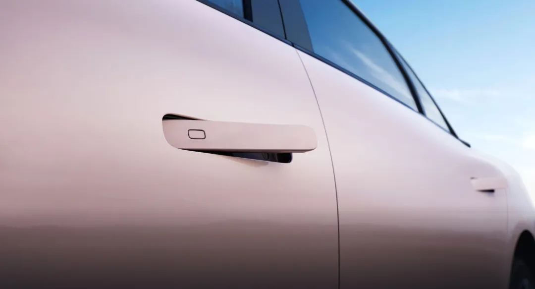 小鹏M03：能接受缺点咱再慢慢唠，好看顺眼才是王道