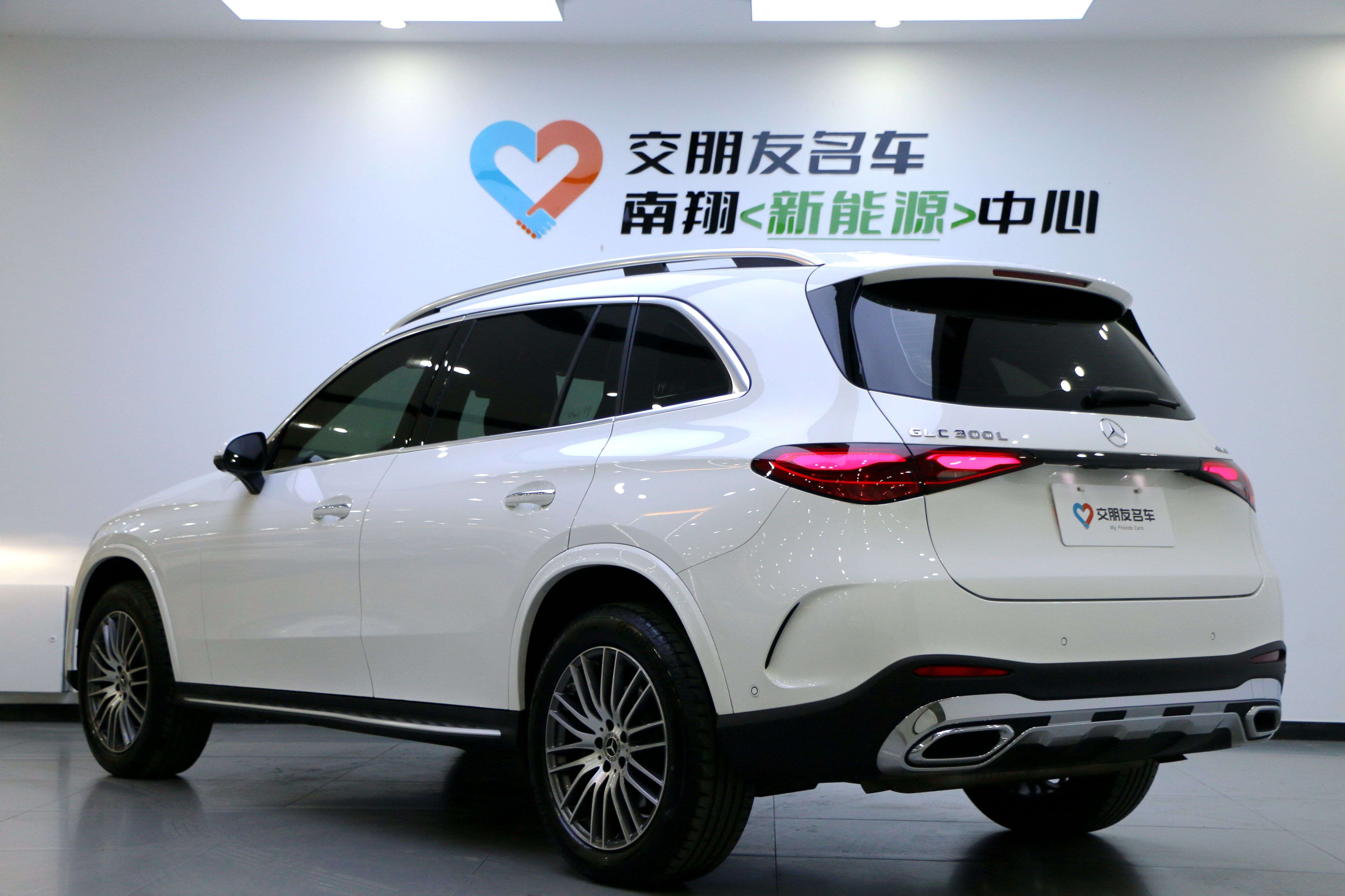 GLC七座版准新车，不到40万圆你“大G”梦？