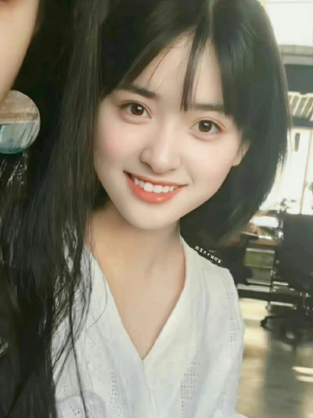 在中国不火的沈月,却在国外红到发紫!惠英红的话,终于有人信了