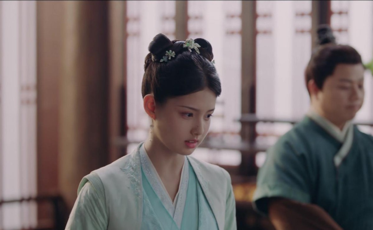 《墨雨云间》告诉我们,当“丫鬟”太惊艳时,小姐可以去打酱油了