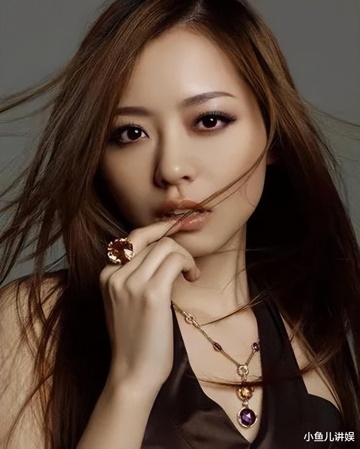 被严重低估的冯轲，他能掌控的，何止是张靓颖一人！