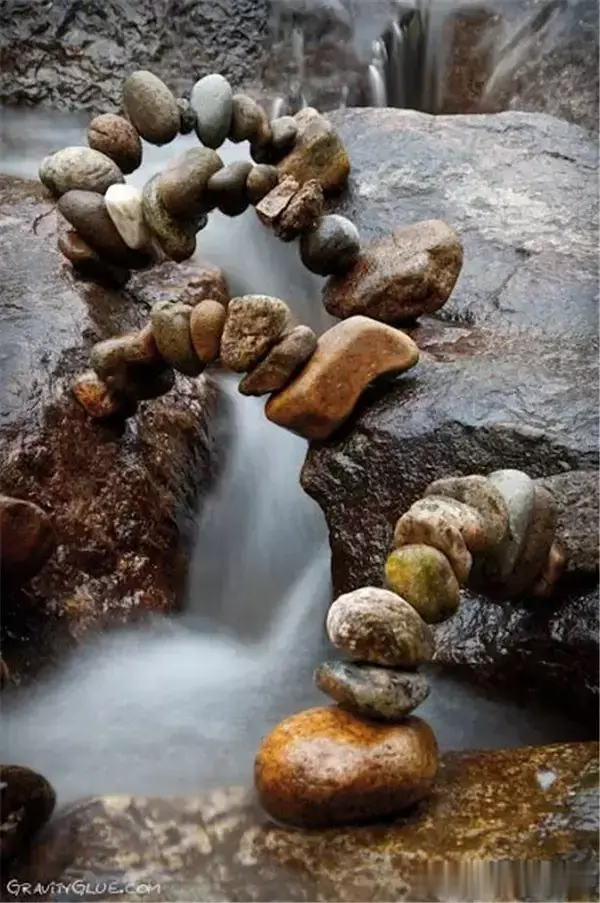 把石头玩成这样,看第一个就被惊到了