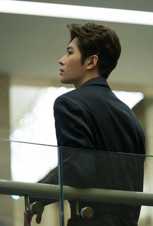 陈学冬退圈定居美国？早在八个月之前他就给出答案，杨幂说对了