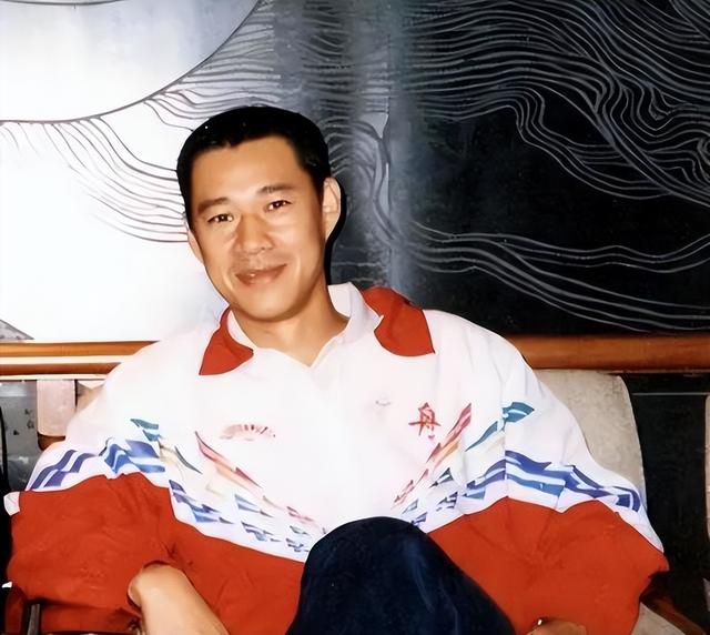 歌手云朵终于发文回应刀郎演唱会,刀郎至今没有任何回应