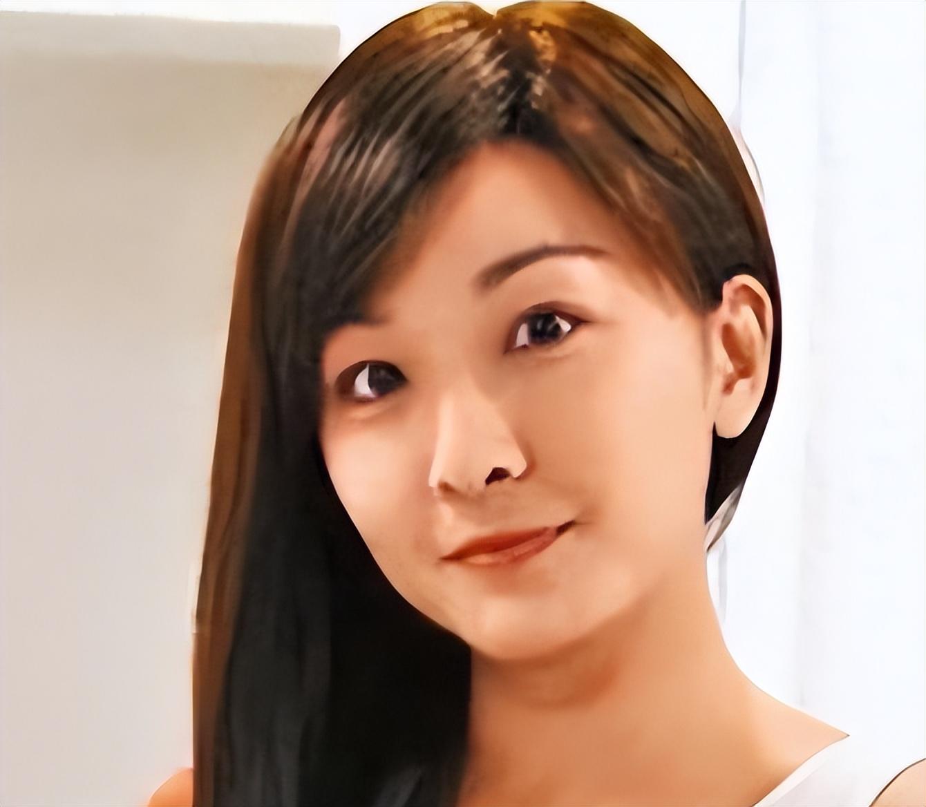 她因演戏被打成脑震荡，今一健身就晕厥，当事人下跪都没有被原谅